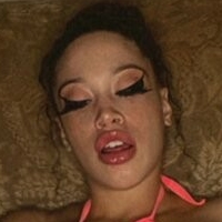 Lightskindollxxx Голая