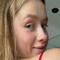 Лиллискай18 Голая