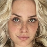 Лина Кувальски Голая