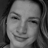 Лиза Кресковски Голая