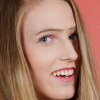 Ловели Лейси Голая