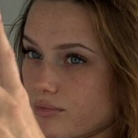 Люси Скарлетт Голая