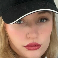 мадисониви Голая