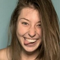 Макайла Беннетт Голая