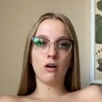 мэндиирелан Голая