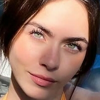 Мерсега Аллардо Голая