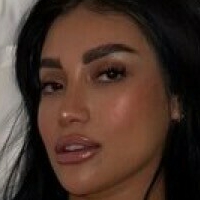 Миа Милан Голая