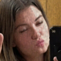 Мишеллерени Голая