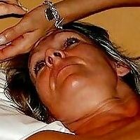 Монис Сент Голая