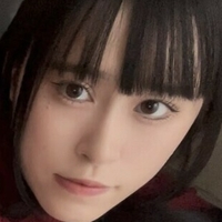 Муненн Голая