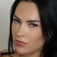 Неллкамперт Голая