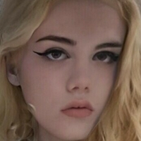 Патрициявер Голая