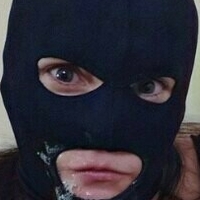 Пекей Демонио Голая