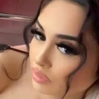 Куинбри Голая