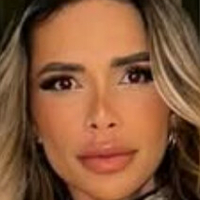 Рафаэла Равена Голая