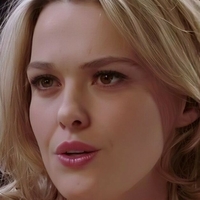 Салли Бреттон Голая