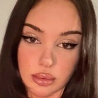 Скарлеттзофи Голая