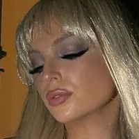 Скаут Коэн Голая