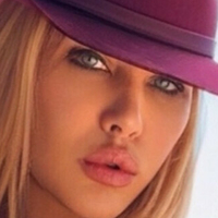 Шанна Моклер Голая