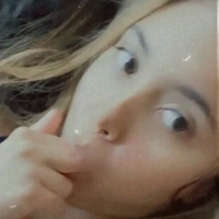 Шари Джи Голая