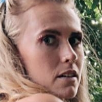 Сириен_ Поле Голая