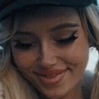 скайпии Голая