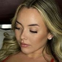 Скайтудриппи Голая