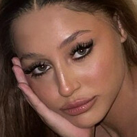 София Сильверстейн Голая