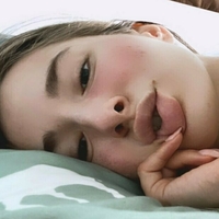 шугарсаша Голая