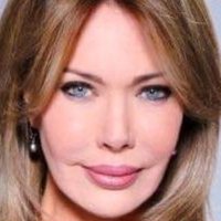 Тейлор Хейс Голая