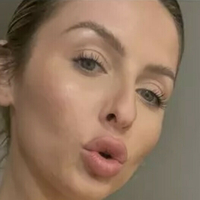 Зе Кейтлин Голая