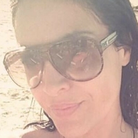 Тугба Экинджи Голая