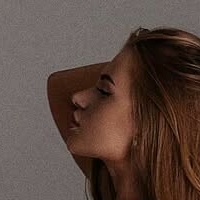 в1икси Голая