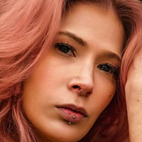 Велуна Голая