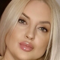 Весна Почуча Голая