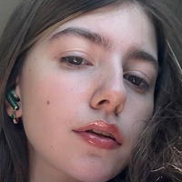 Вина Скайбейб Голая