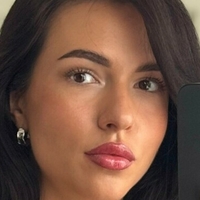 юлиайик Голая