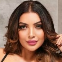 Зайнаб Патра Голая