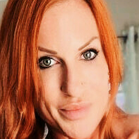 Зоа Линси Голая