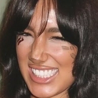 Зои Мюлнер Голая